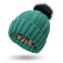 Load image into Gallery viewer, Silk Satin Lined Beanie